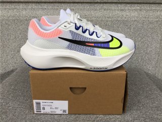 Nike Zoom Fly 5 Carbon Plate Running Shoe DX1599-100